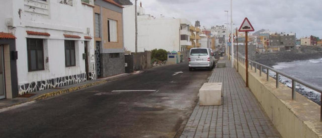 Arucas abre a los peatones el frente marítimo del barrio de San Andrés