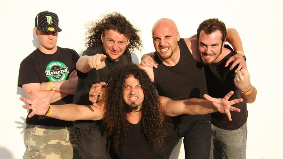 Metalmanía ofrece un tributo a la banda de metal Metallica.