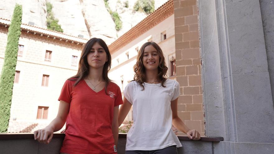 Àngela Martín i Gal·la Torra, dues de les primeres 14 escolanes de Montserrat, expliquen la seva experiència