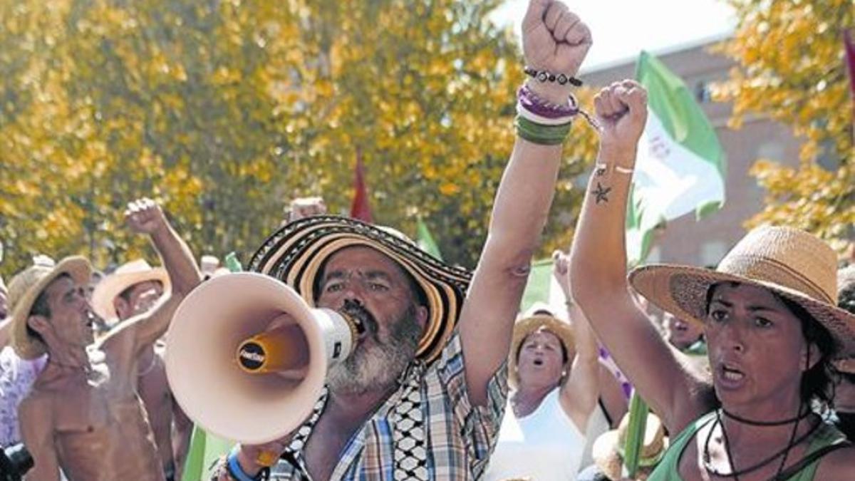 Sánchez Gordillo, en una marcha del sindicato agrario SAT, en Córdoba.