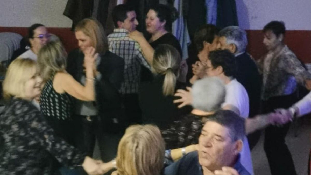 Una de las clases de baile para mayores de Redondela en ediciones anteriores.