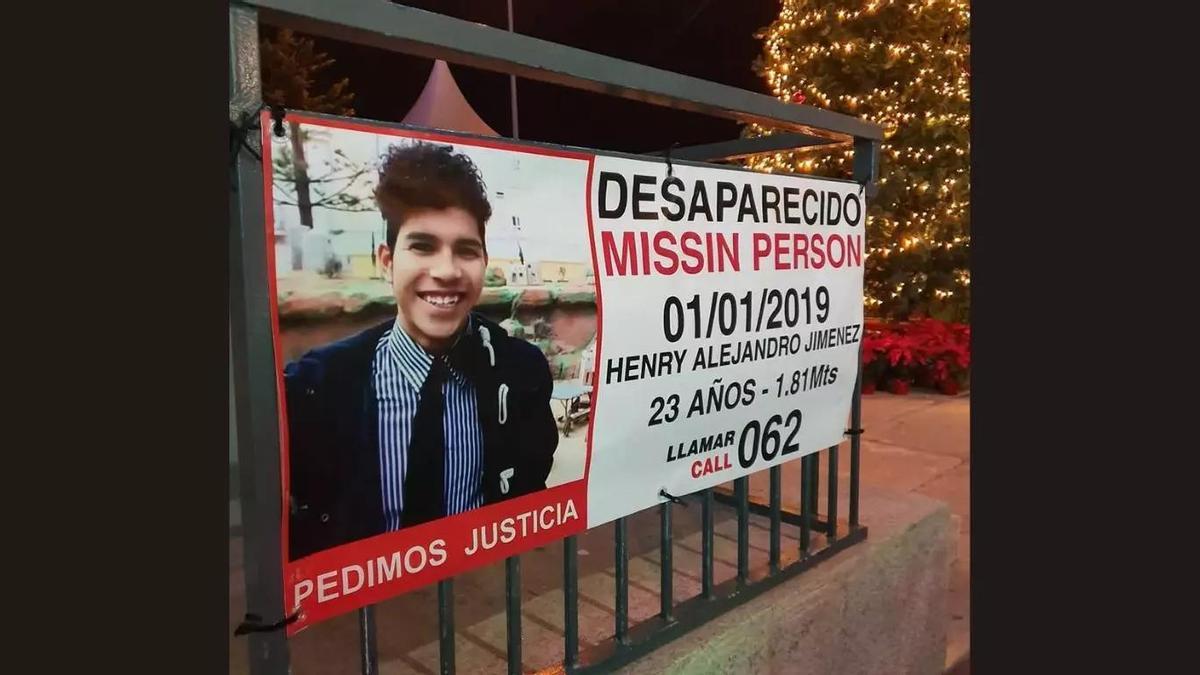 Uno de los carteles que se distribuyó para encontrar a Henry Jiménez