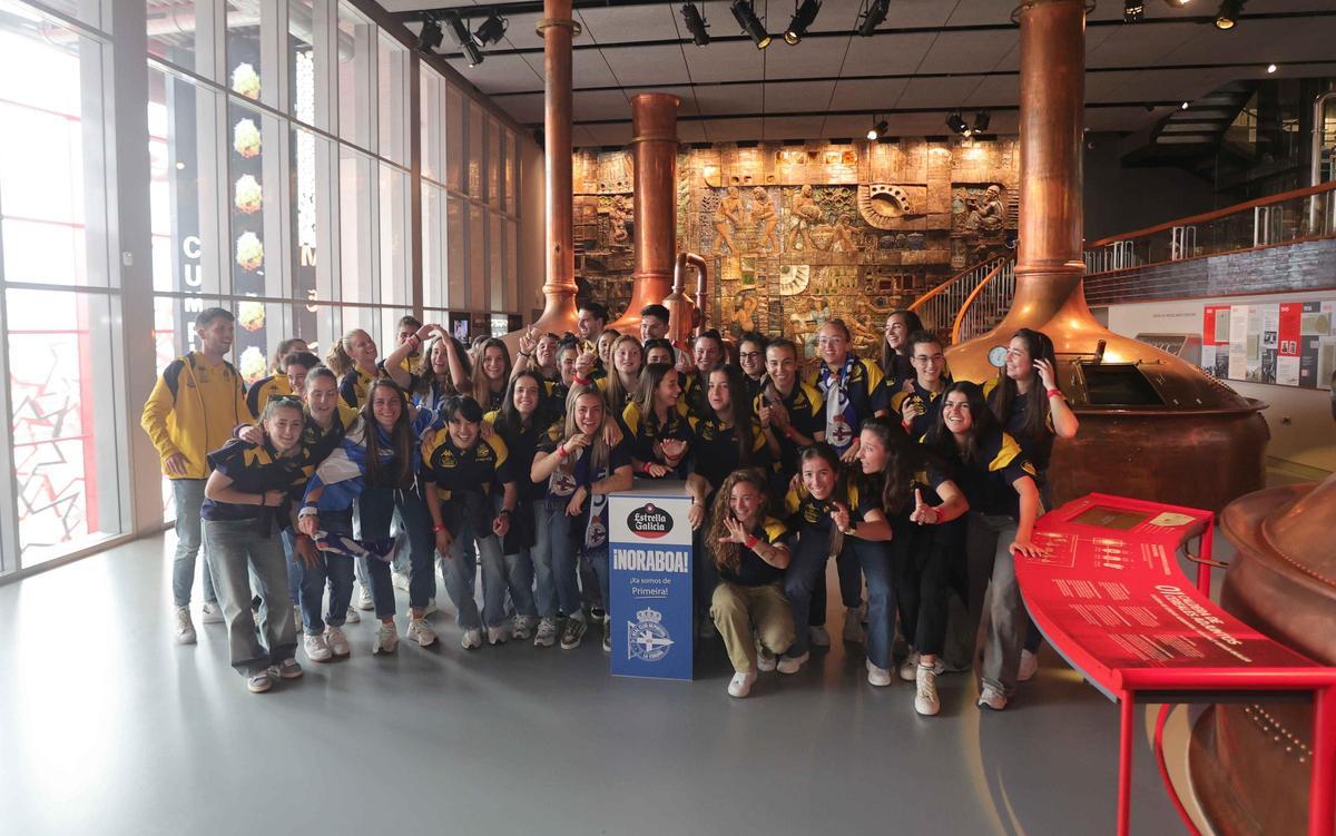 El Dépor Abanca celebra el ascenso en el Museo Estrella Galicia