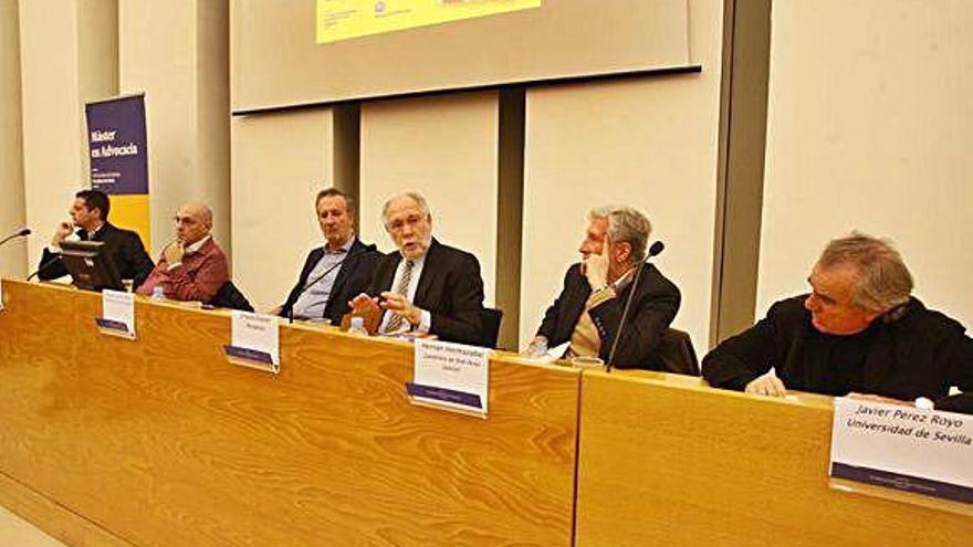 La presentació va tenir lloc a la Facultat de Dret de la UdG.