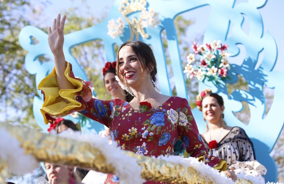 Gran ambiente y día soleado para la romería de Linares