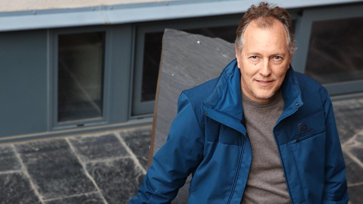 El hidrogeólogo Enric Vázquez, en la Facultat de Ciències de la Terra de la UB