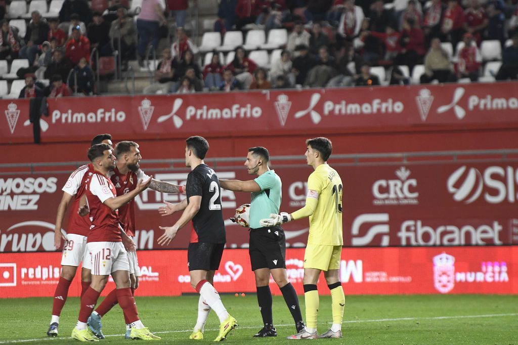 Todas las imágenes del encuentro entre el Real Murcia y el Sevilla Atlético