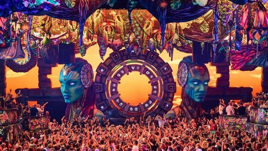 Farra y elrow construyen un parque temático para el cierre