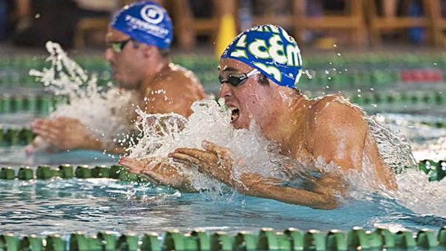 Totes les proves del Trofeu Fèlix Serra Santamans van ser molt competides a les piscines manresanes