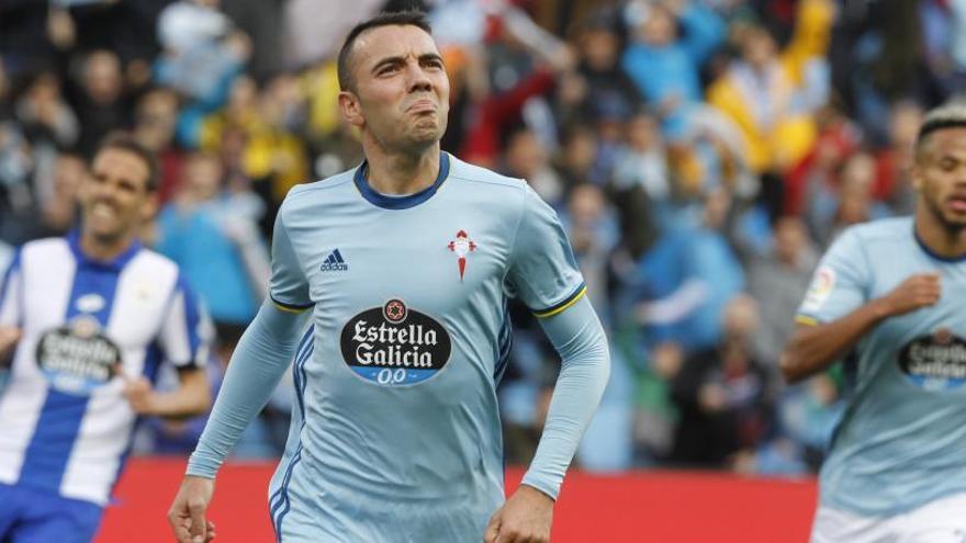 Aspas celebra su gol ante el Dépor en Balaídos. // R. Grobas