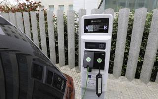 Más de la mitad de los puntos públicos de recarga de coches eléctricos de Ibiza no funcionan