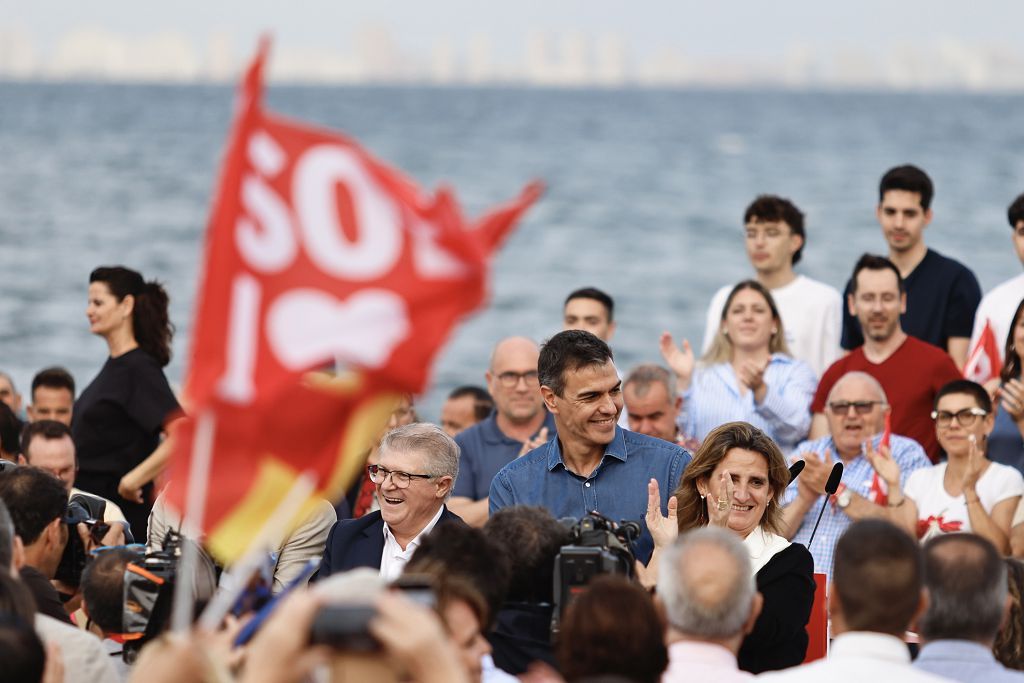 Visita de Pedro Sánchez en Los Alcázares