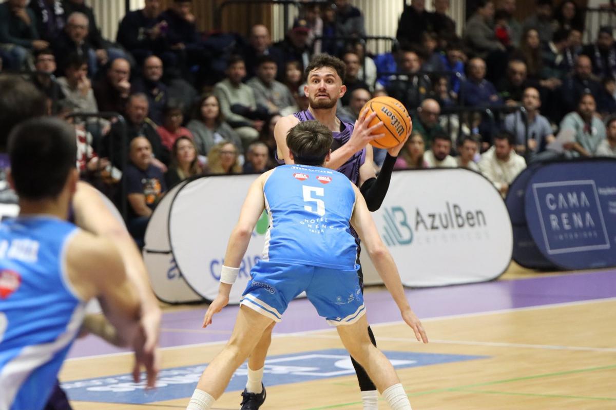 El MVP de la jornada, en un lance del partido del pasado sábado