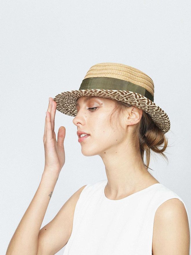 Sombrero 'Molded' combinado en caqui, de Parfois