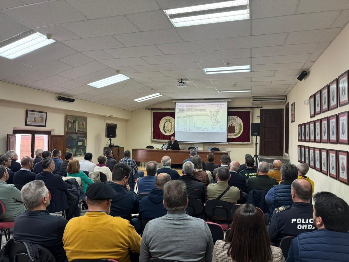 Un momento de la presentación de la segunda fase del plan de choque