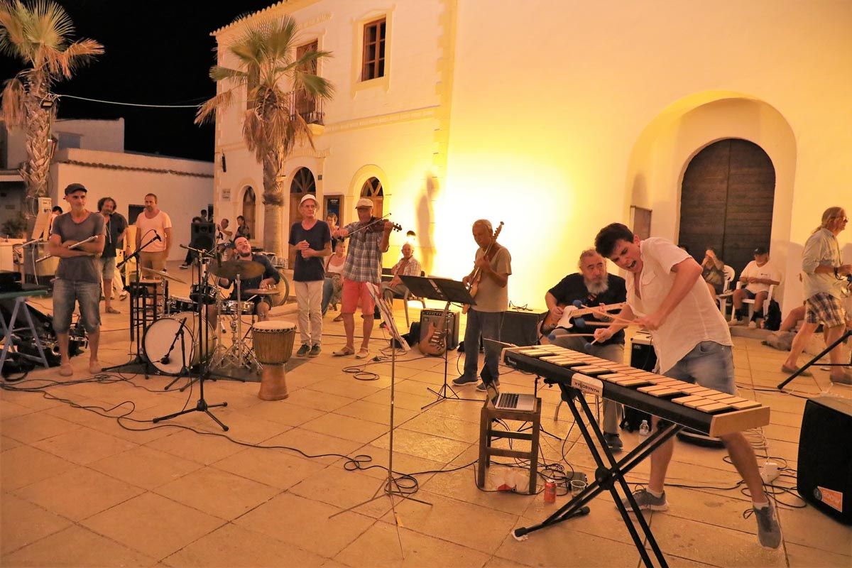 El jazz vuelve a las plazas de Formentera