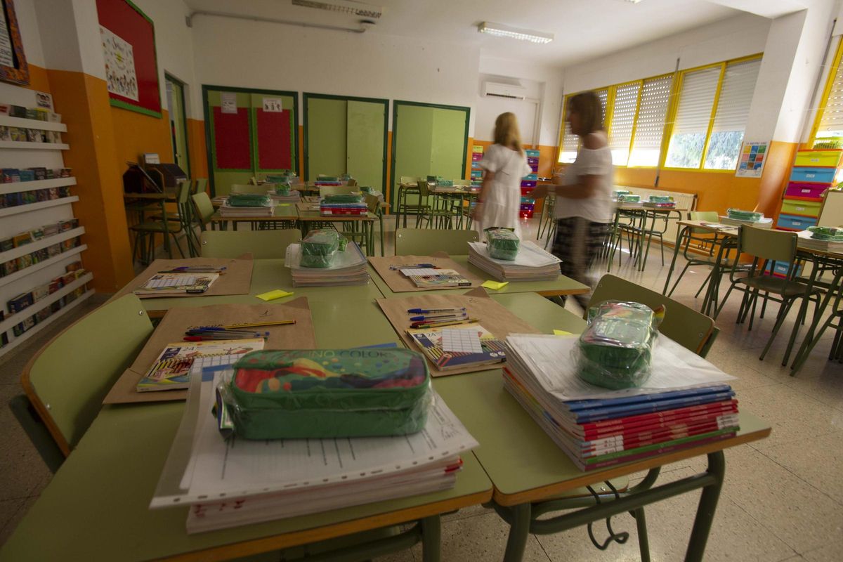 Un colegio de Alicante durante las vacaciones escolares