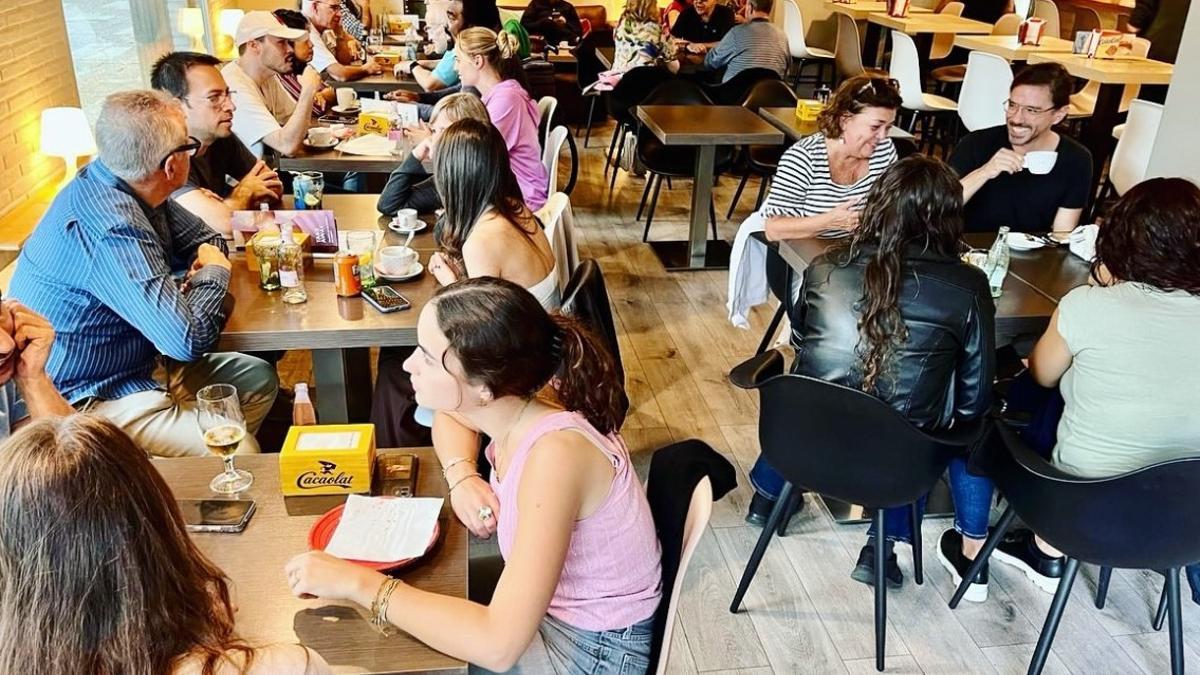 Quedada para perender catalán organizada por Girona Buddies