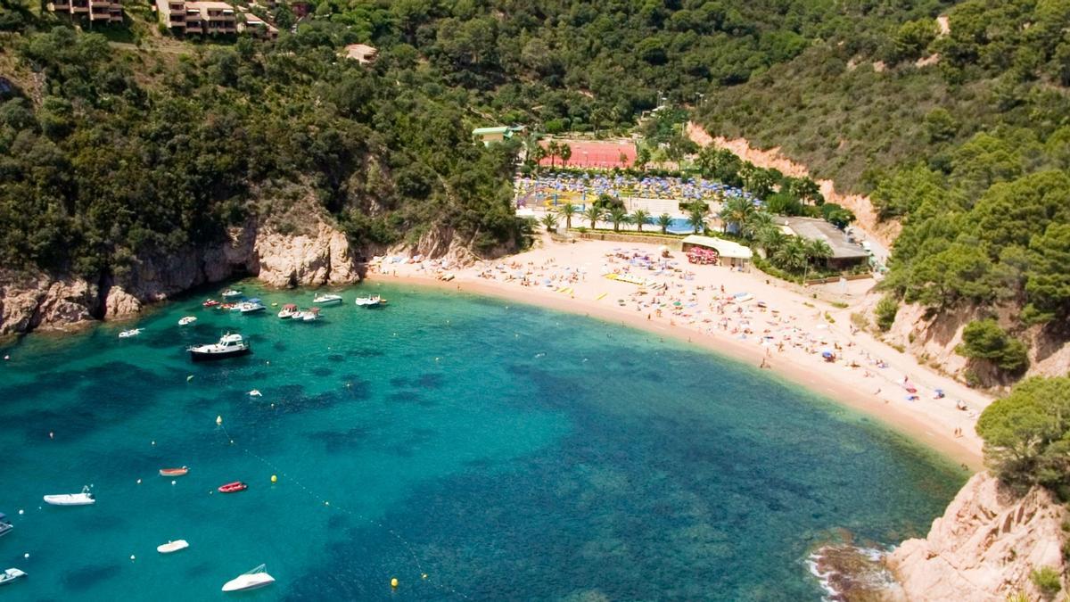 La cala Giverola, a Tossa de Mar.