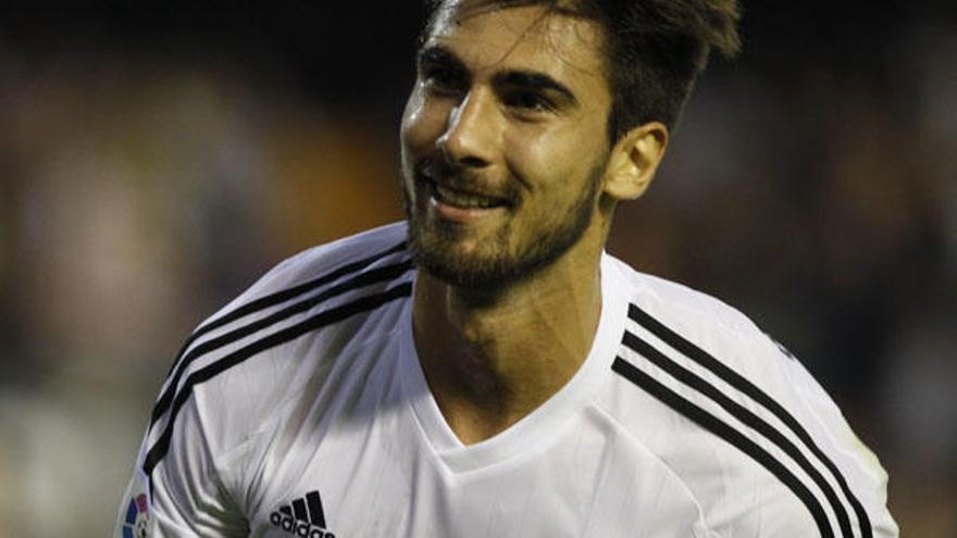 El Barcelona ficha a André Gomes