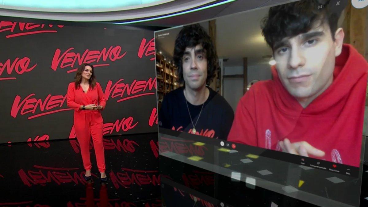 Mónica Carrillo y los Javis en Antena 3 Noticias