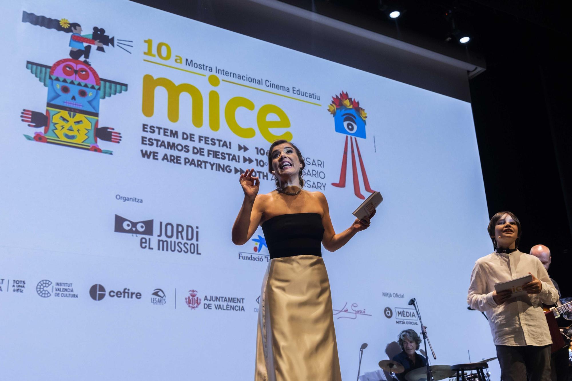 La MICE premia a Eduard Fernández en su gala 2022
