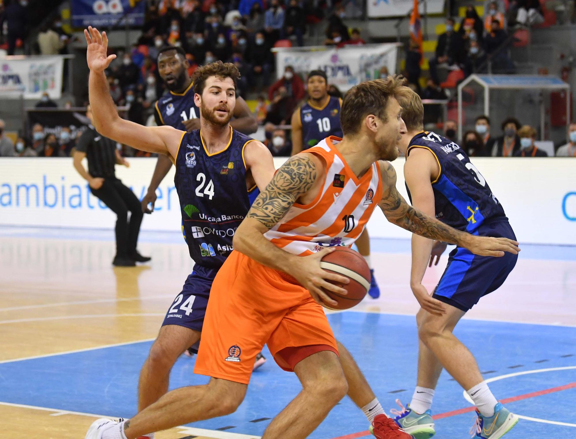 El Leyma cae en casa derrotado por el Oviedo (61-83)