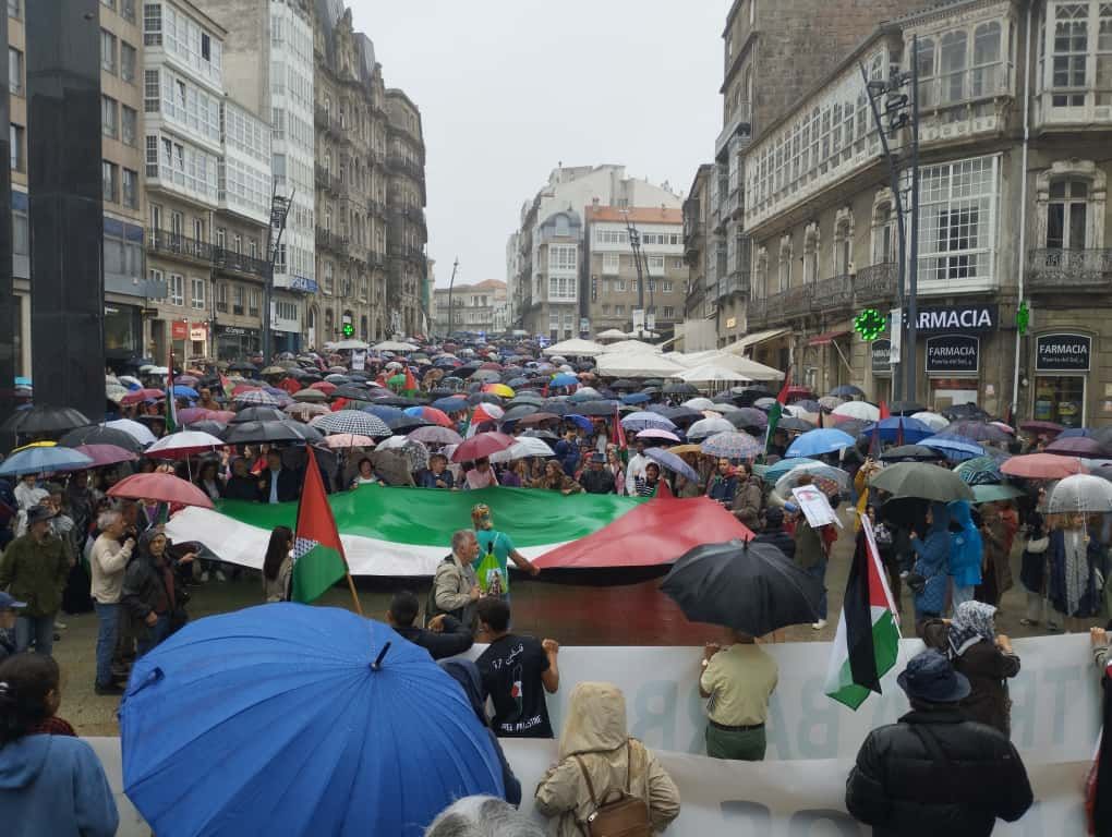 «Vigo con Palestina»: miles de personas toman la ciudad una vez más contra el genocidio