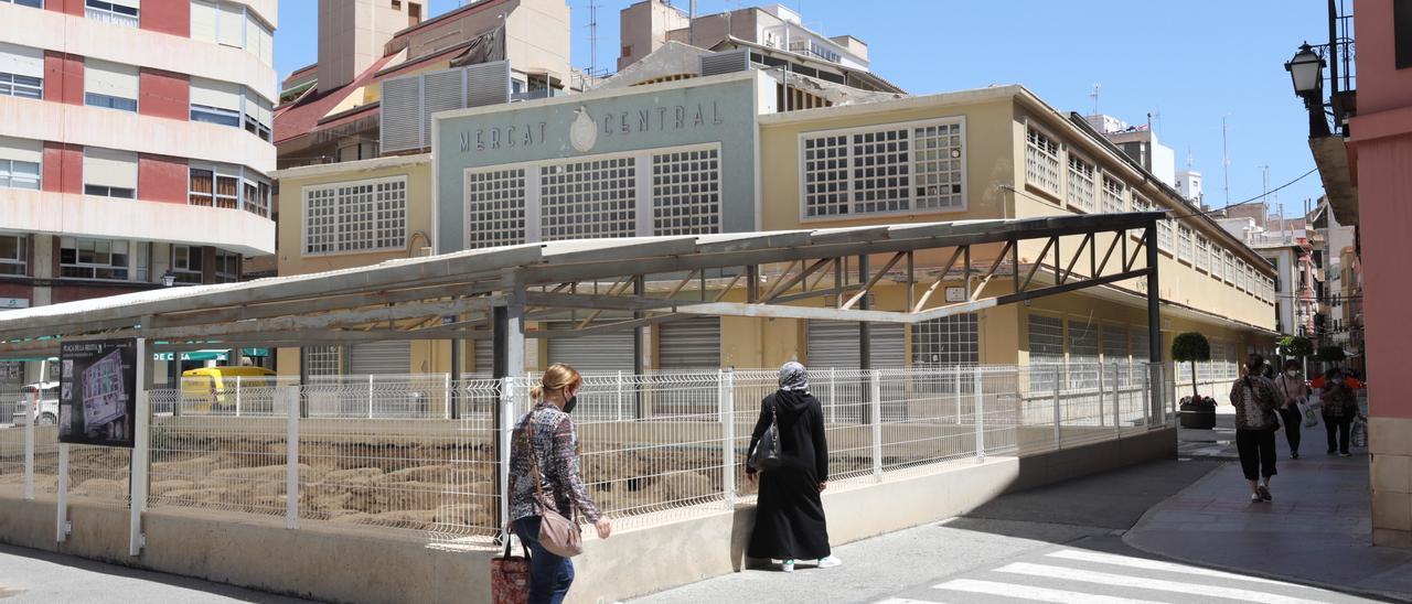 El mercado de Elche, sobre el cual no se construirá ni un nuevo edificio ni un aparcamiento subterráneo