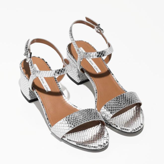 Zapatos rebajas: sandalias snake metalizadas de &OtherStories