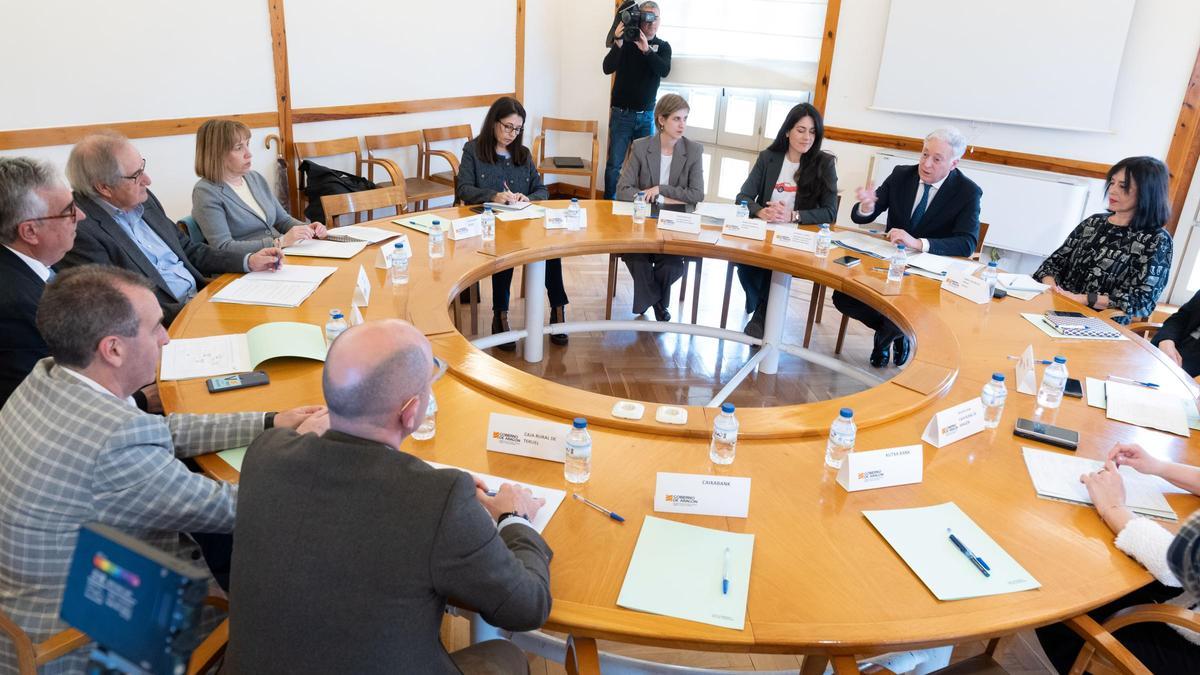 La Comisión de Participación y Seguimiento de la vivienda se reunió ayer en el Pignatelli.