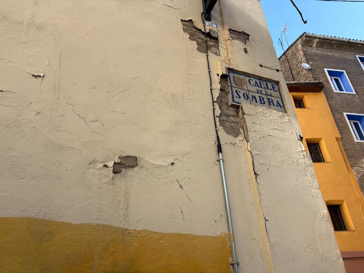 Cartel anunciador de la calle de la Sombra.