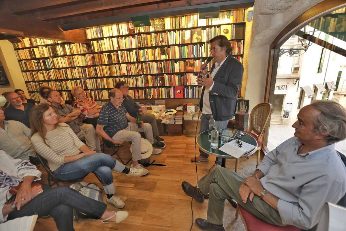 Las fotos de la presentación en Palma de la nueva novela de José Carlos Llop