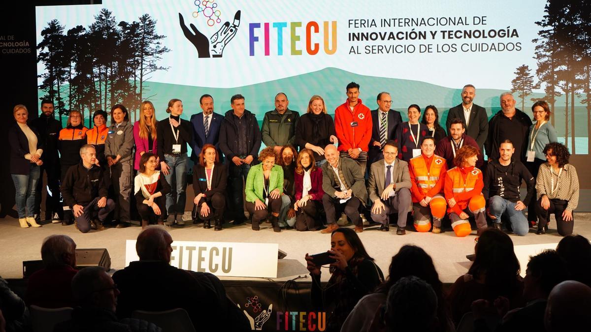 Foto de clausura en Fitecu.