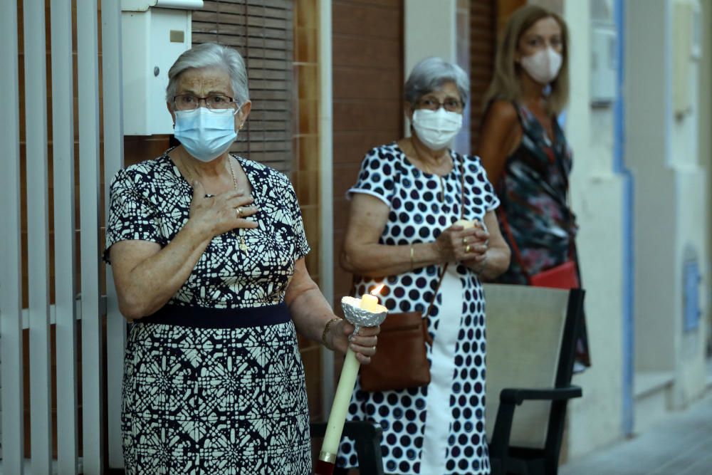 Procesión en la calle del Cristo de la Salud del Palmar