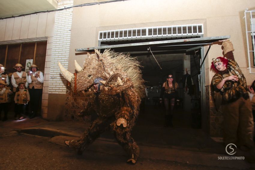 Suelta de la Mussona en el Carnaval de Águilas