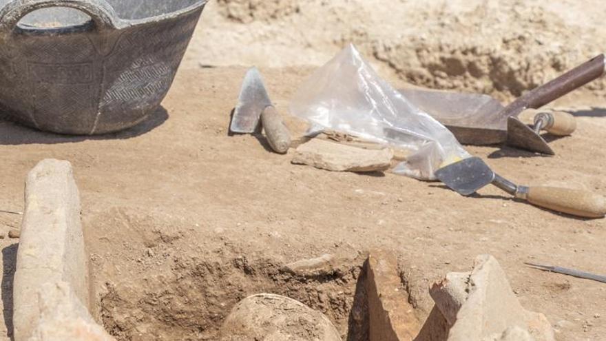 Descubren una tumba de la época romana en Llíria