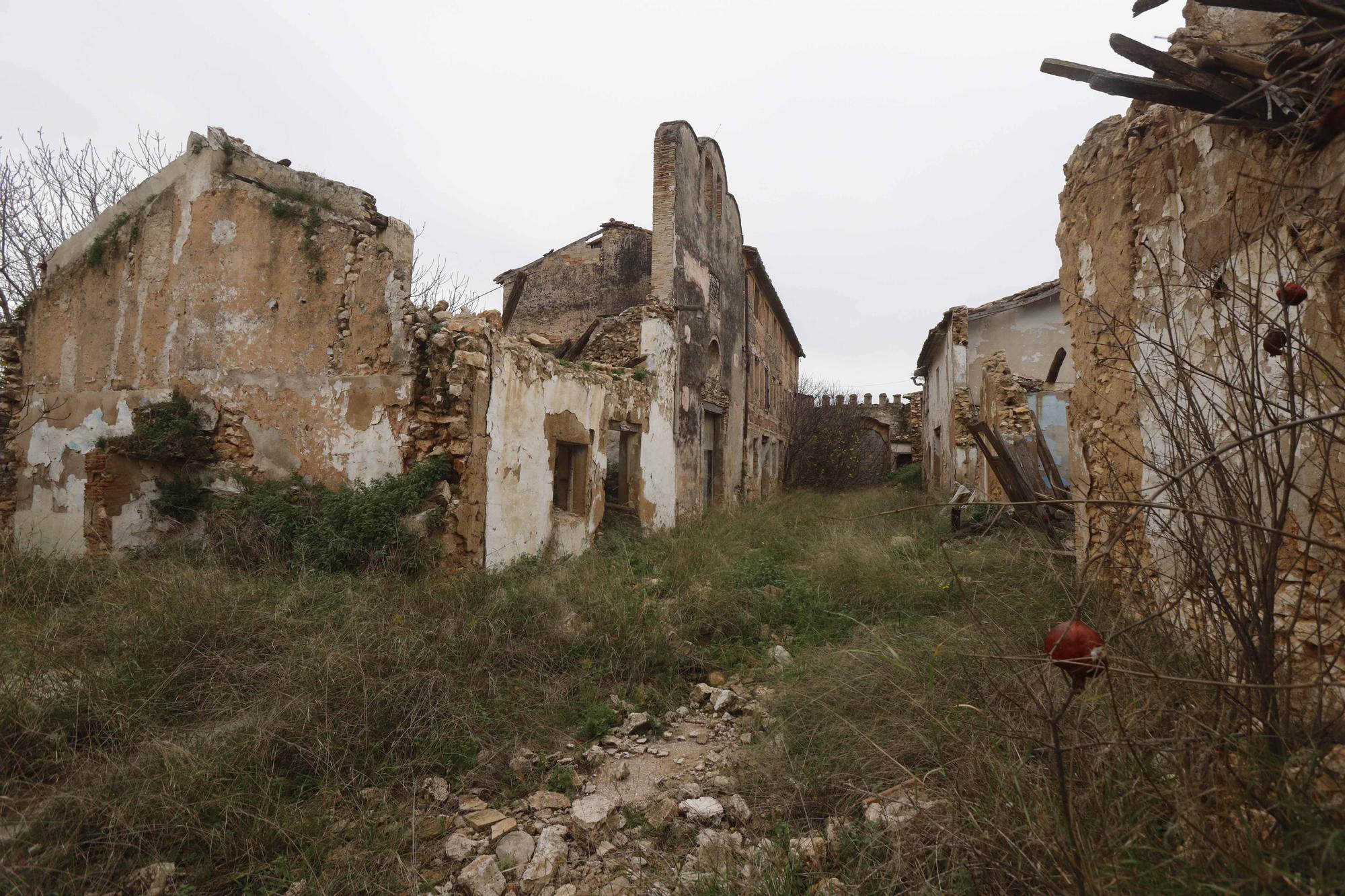 El poblado abandonado de Berfull, una cita con el pasado