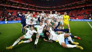 Osasuna celebra en San Mamés el pase a la final de la Copa del Rey