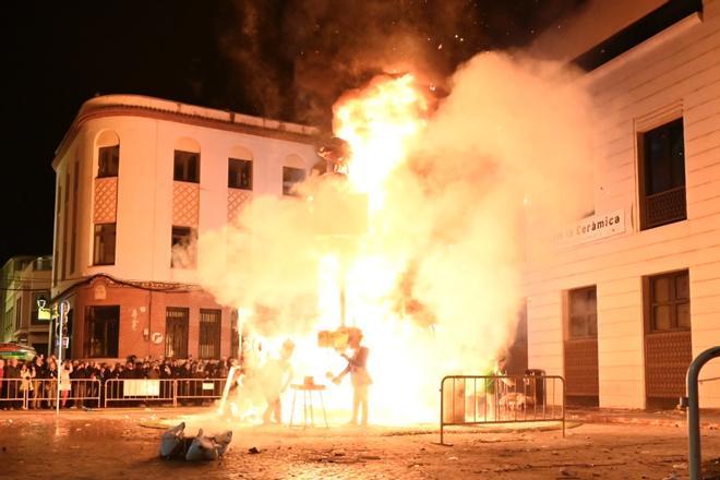 'Cremà' de las fallas de Burriana