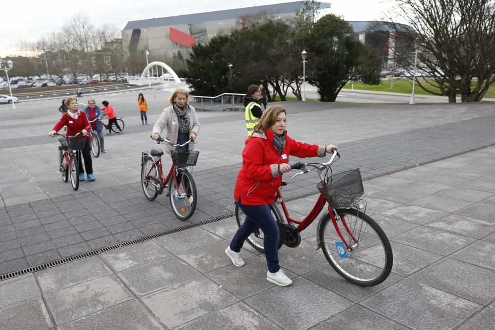 Así se aprende a volver a andar en bici