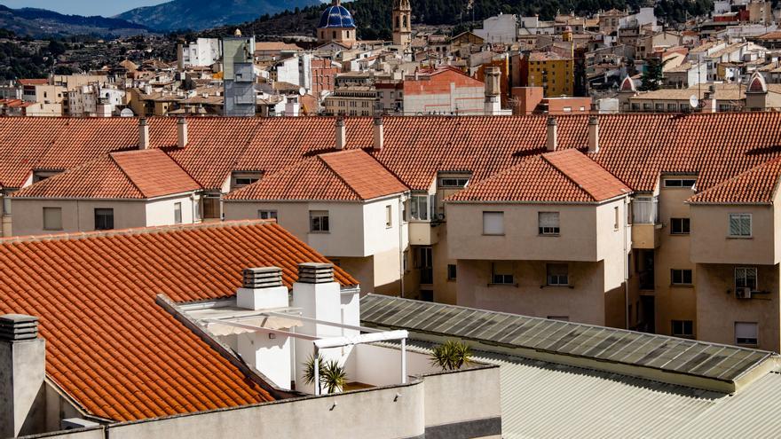 Alcoy gana 421 habitantes en un año pero afronta un continuo envejecimiento