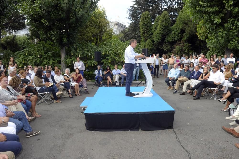 Feijóo presenta en A Coruña la candidatura del PP