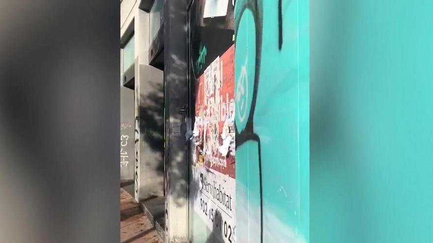 Los grafitis inundan las paredes de Cáceres