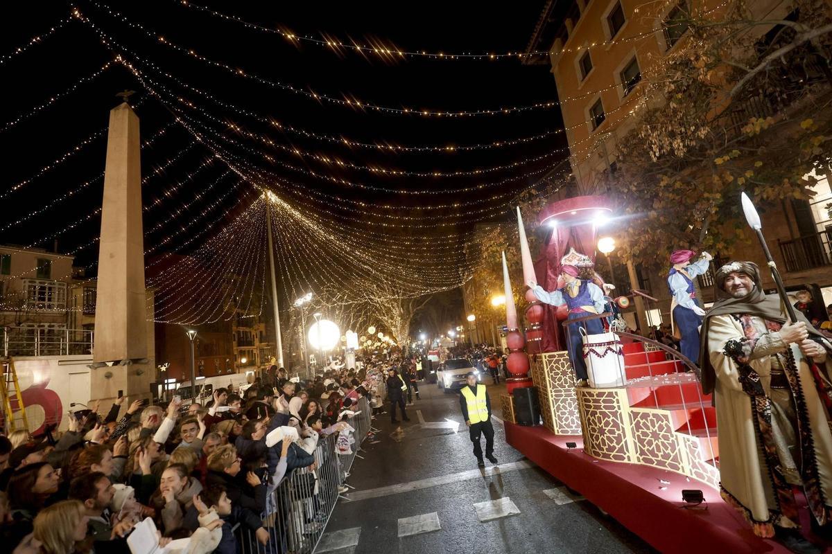 Magisches Erlebnis: So schön war der Umzug der Heiligen Drei Könige in Palma