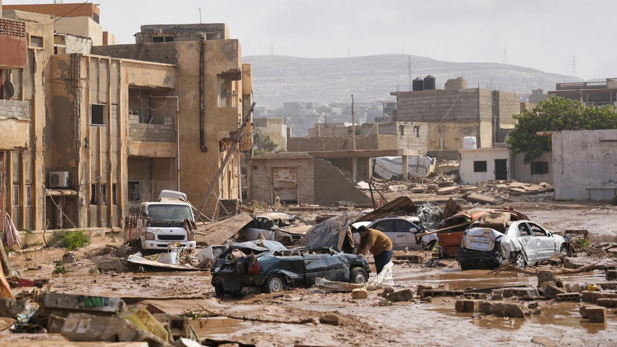 Imagen de archivo de la ciudad libia de Derna tras las inundaciones.