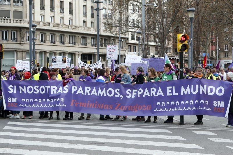 Fotogalería del 8-M en Zaragoza