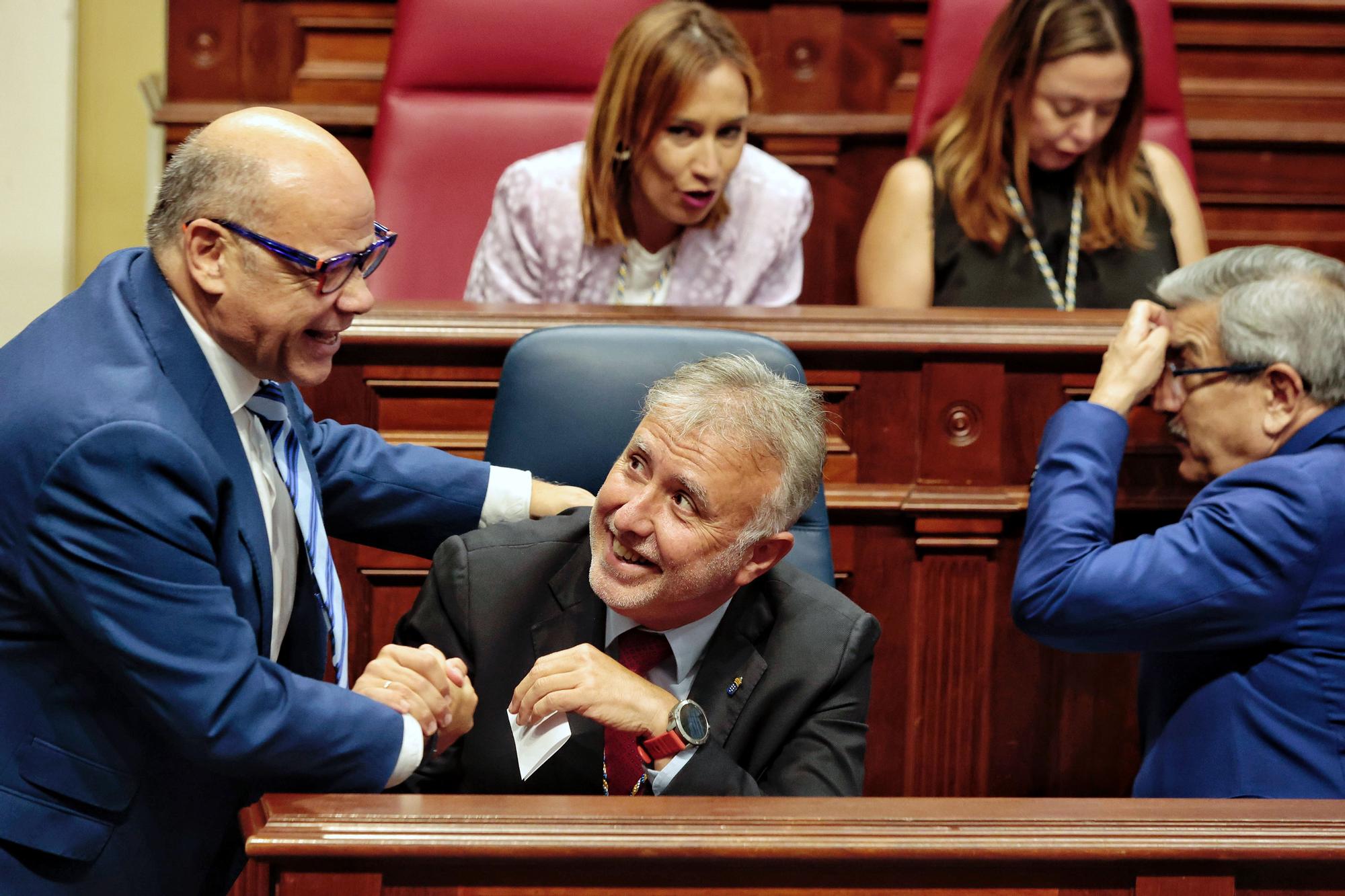 Astrid Pérez, nueva presidenta del Parlamento de Canarias