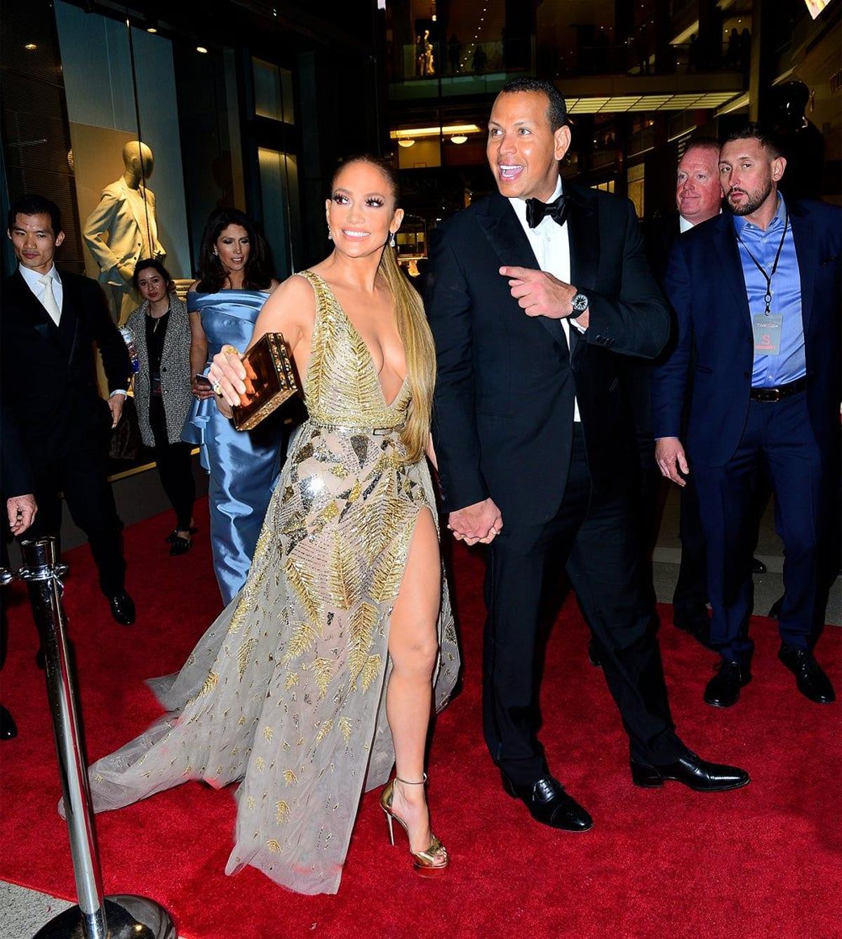 Jennifer Lopez en la alfombra roja de las 100 personas más influyentes de la revista TIME