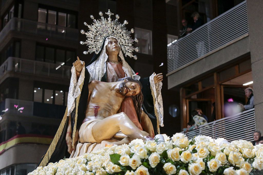 Las imágenes de la procesión de Viernes Santo en Lorca